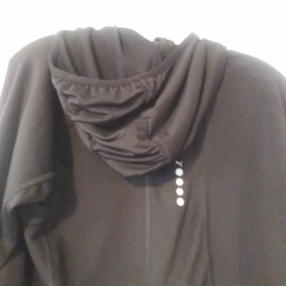 Puma women's size L black and yelllow lightweight hooded jacket - Picture 3 of 16